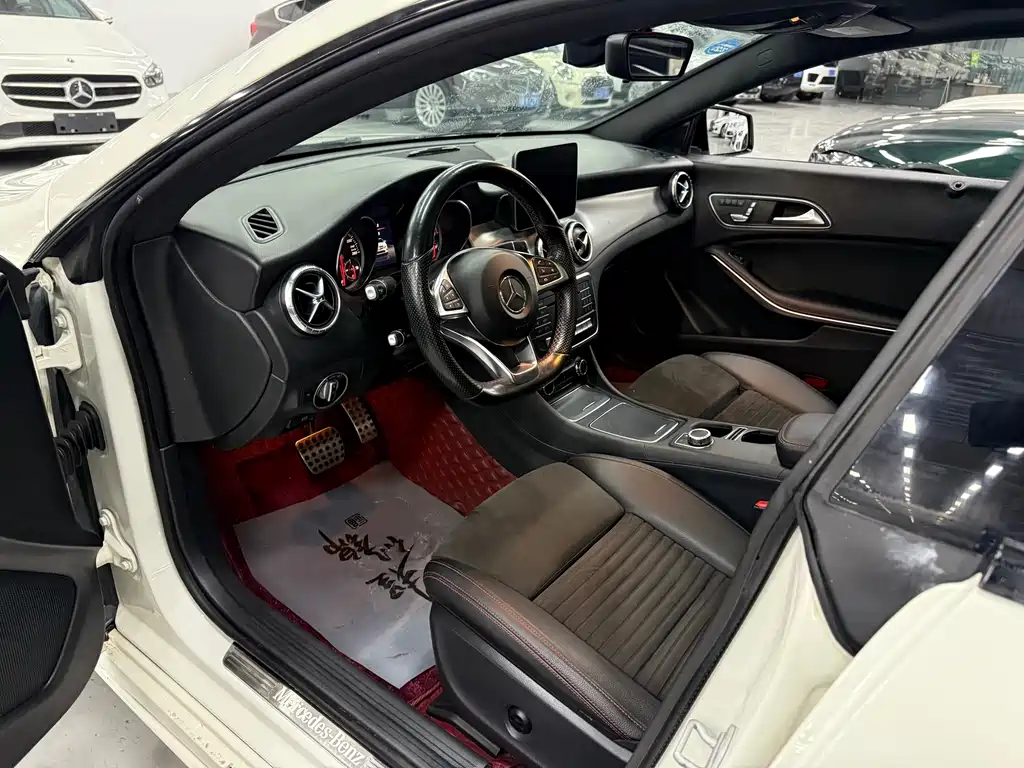 Mercedes-Benz CLA 2017 CLA 220 4MATIC
