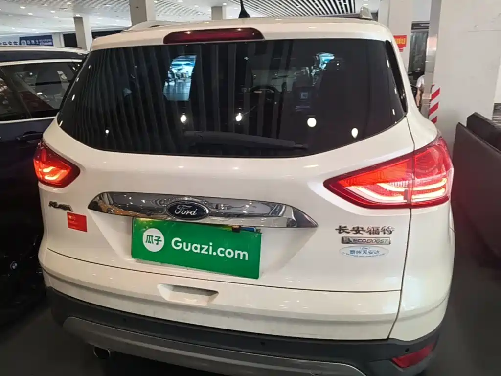 Ford Kuga — миниатюра 6