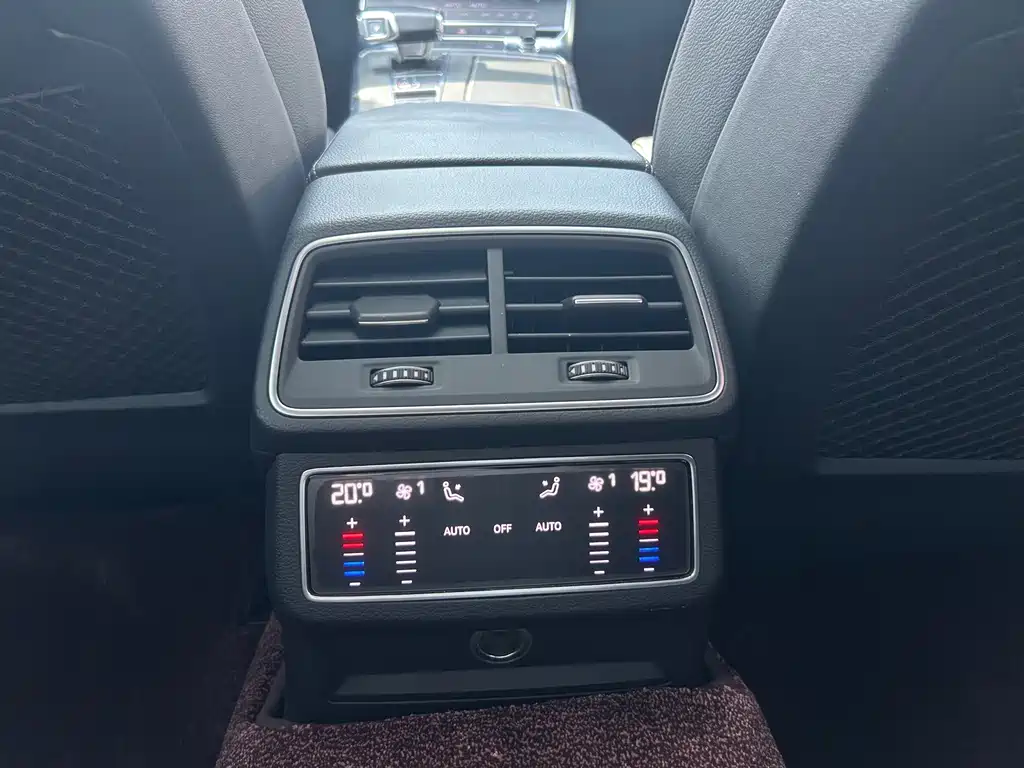 Audi A6L — миниатюра 18