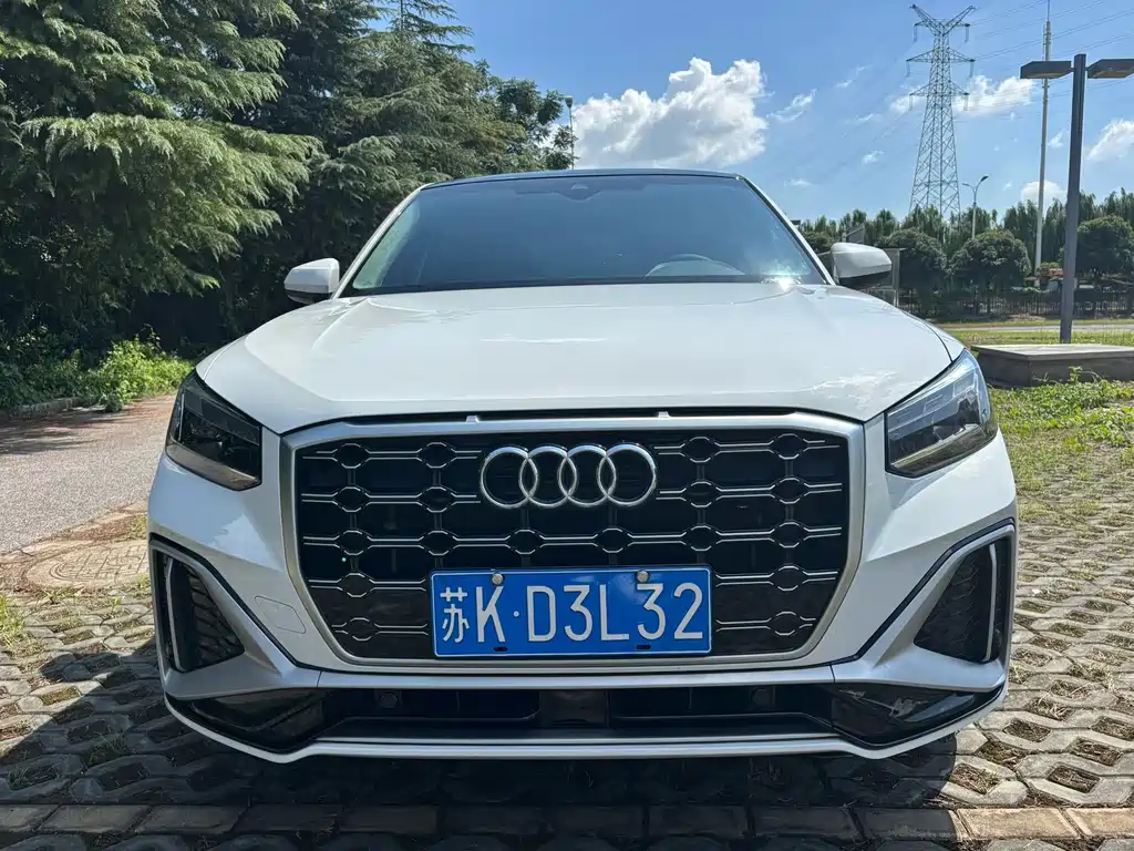 Audi Q2L — миниатюра 2