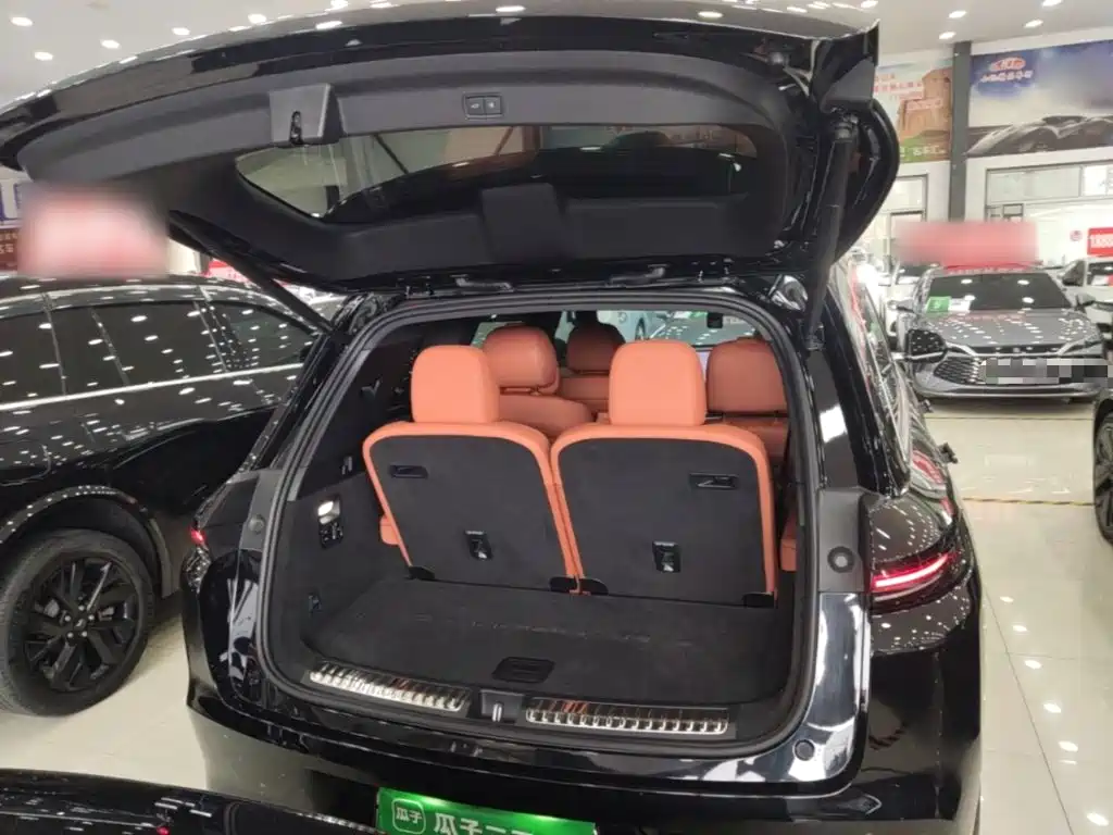 Li Auto Li L8 — миниатюра 19