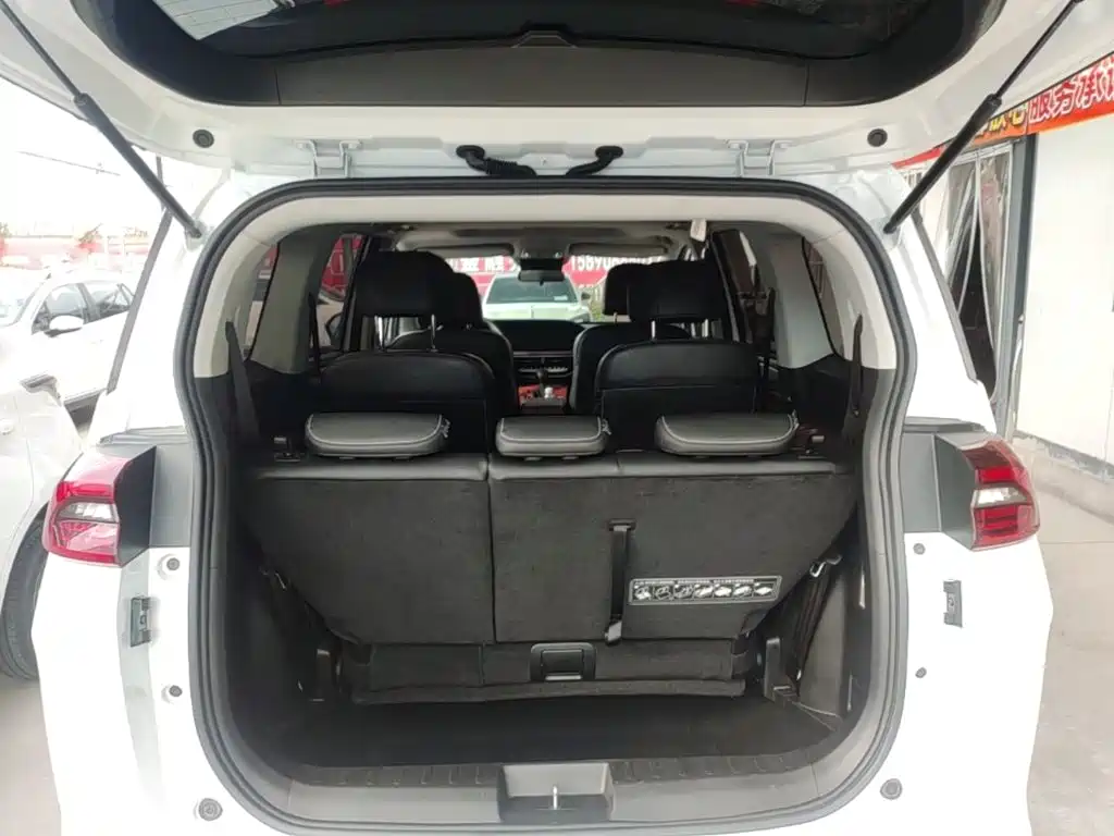 GAC Motor Trumpchi M6 — миниатюра 19