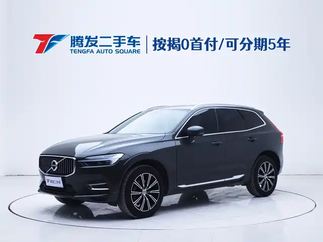 VOLVO XC60 2021