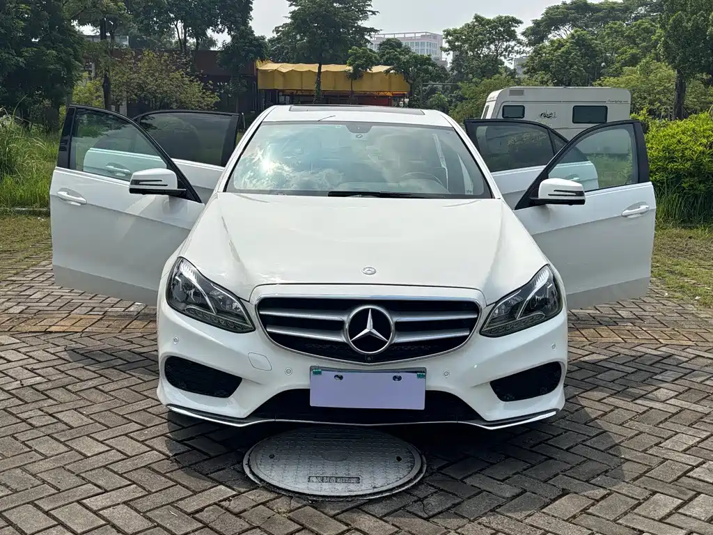 Mercedes-Benz E-Class — миниатюра 16