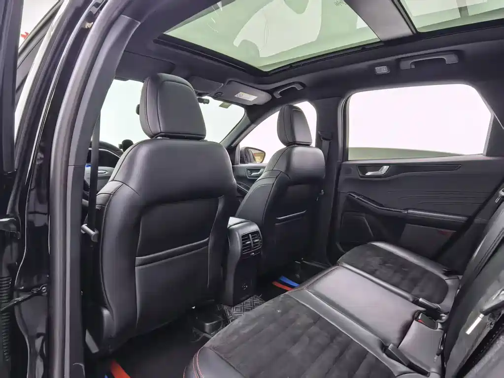 Ford Escape — миниатюра 20