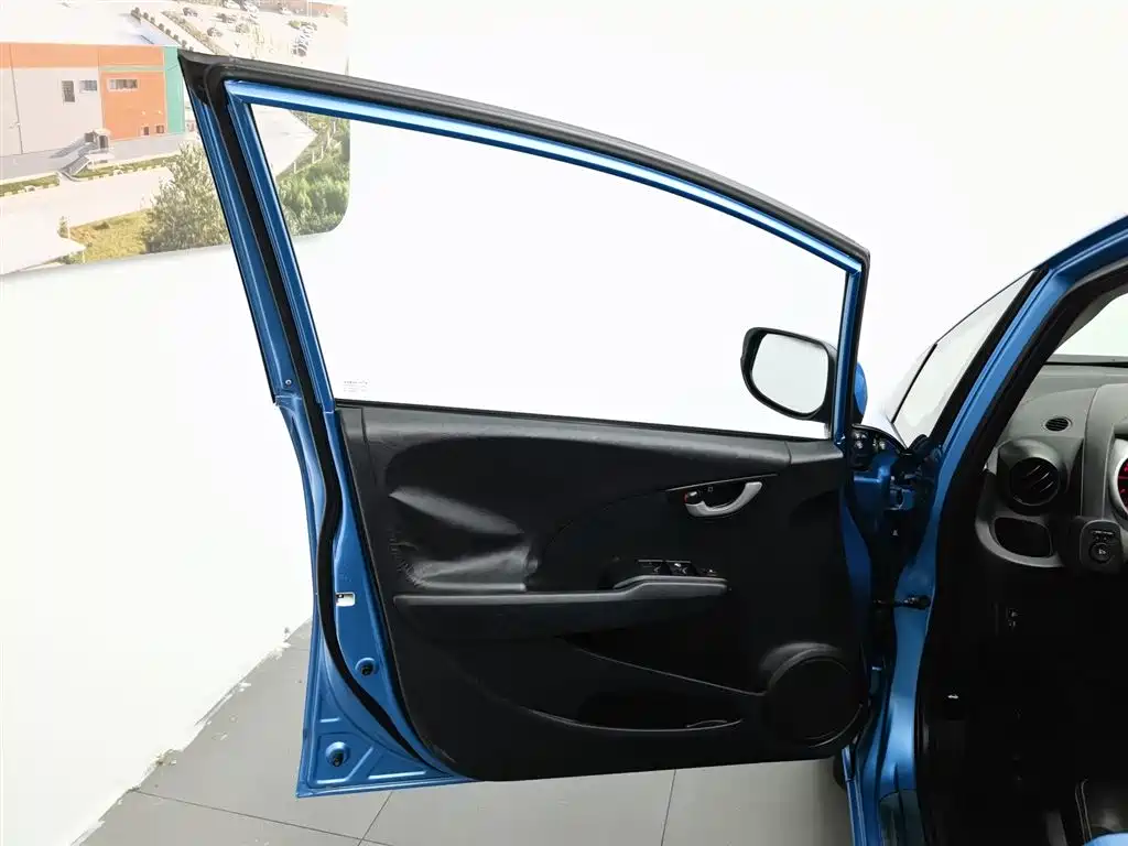 Honda Fit 2011 1.3L MT Comfort