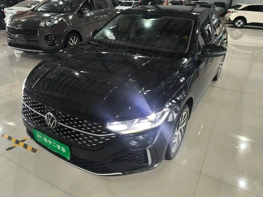 Volkswagen Lavida — миниатюра 2