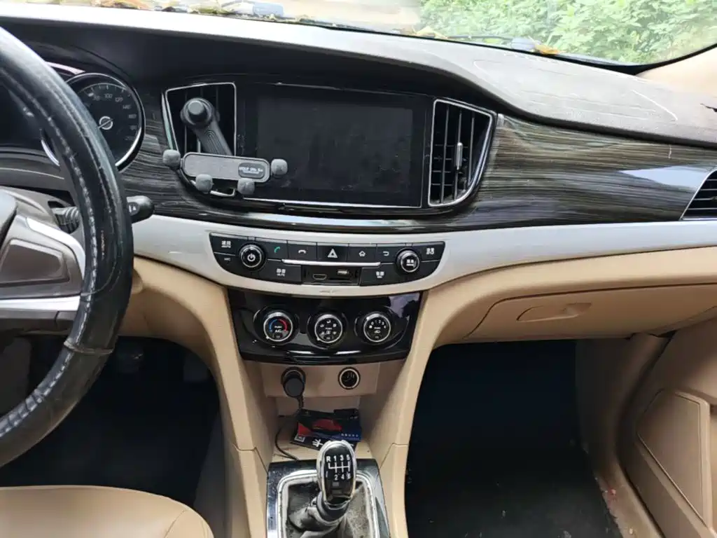 Baojun 730 — миниатюра 13