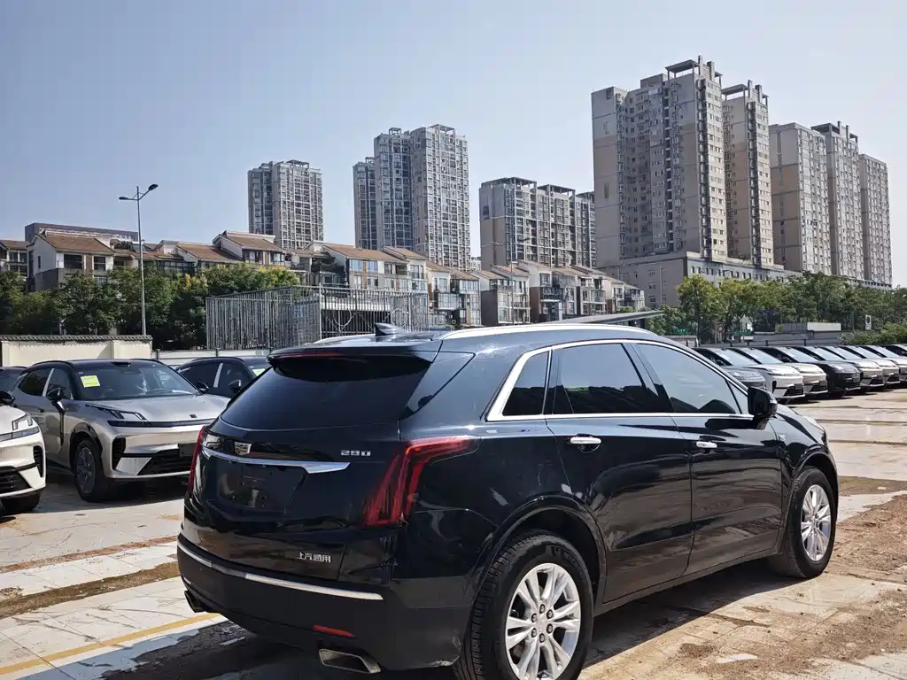 Cadillac XT5 — миниатюра 11