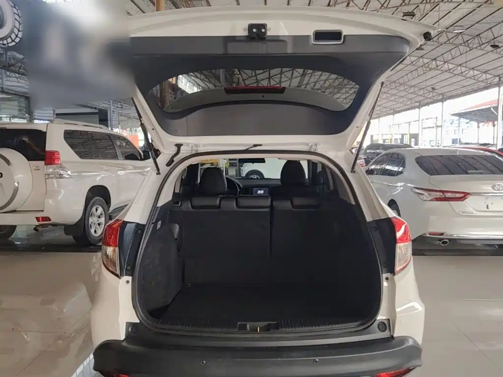 Honda Vezel — миниатюра 19