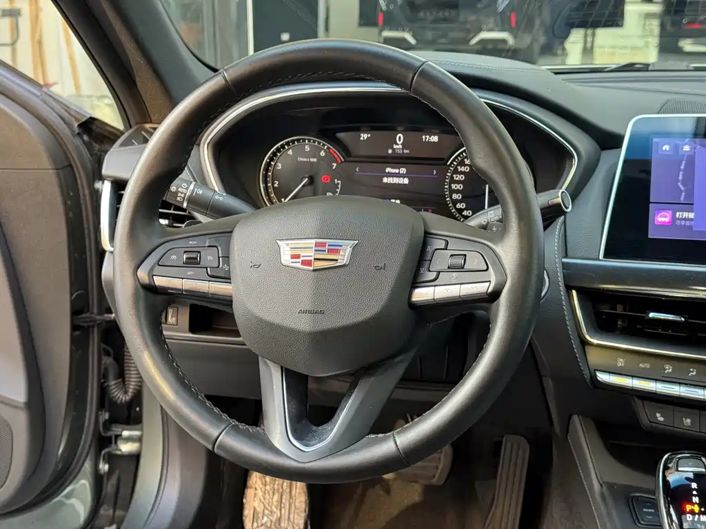 Cadillac CT5 — миниатюра 13