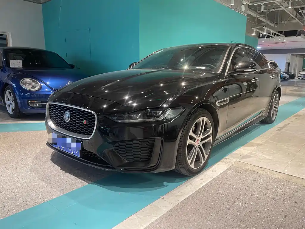 Купить Jaguar XEL