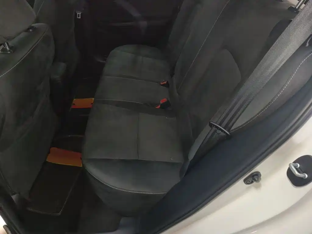 Lexus CT — миниатюра 17