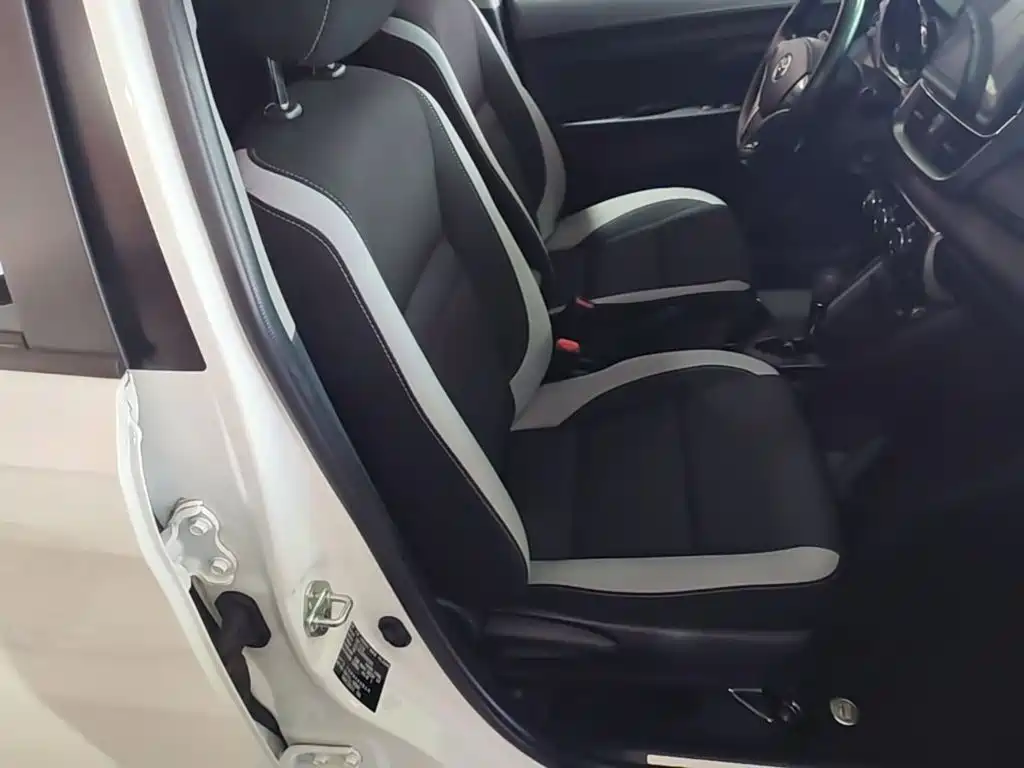 Toyota Yaris L — миниатюра 25