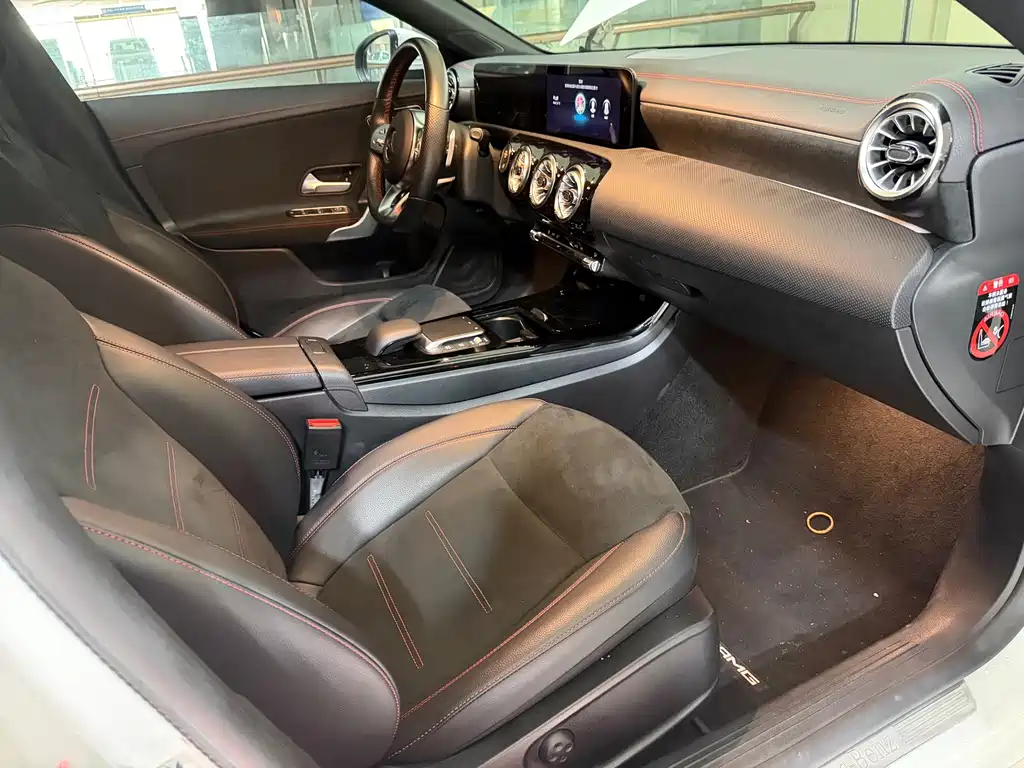 Mercedes-Benz CLA (Import) — миниатюра 7