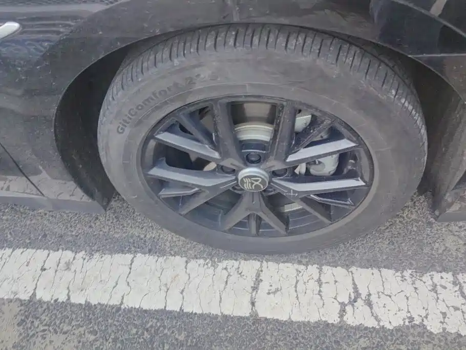 BYD Han — миниатюра 6