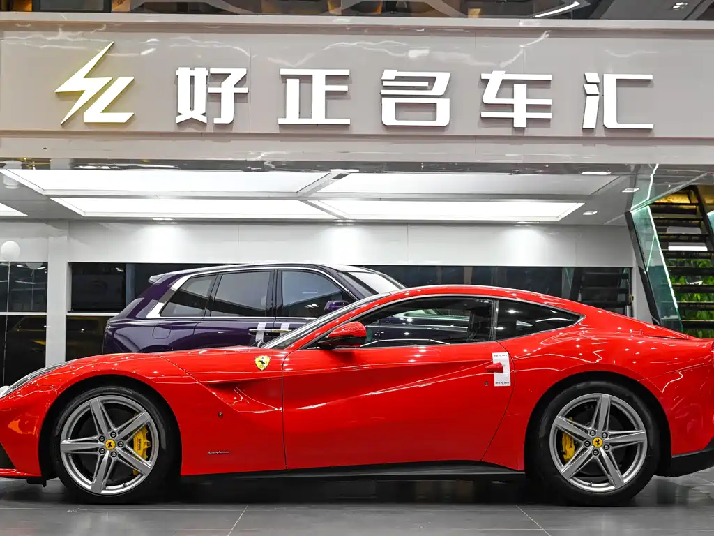 FERRARI F12BERLINETTA