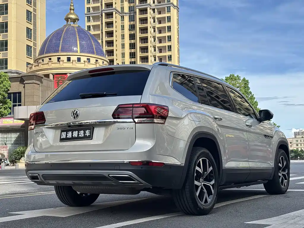 Volkswagen Teramont — миниатюра 6