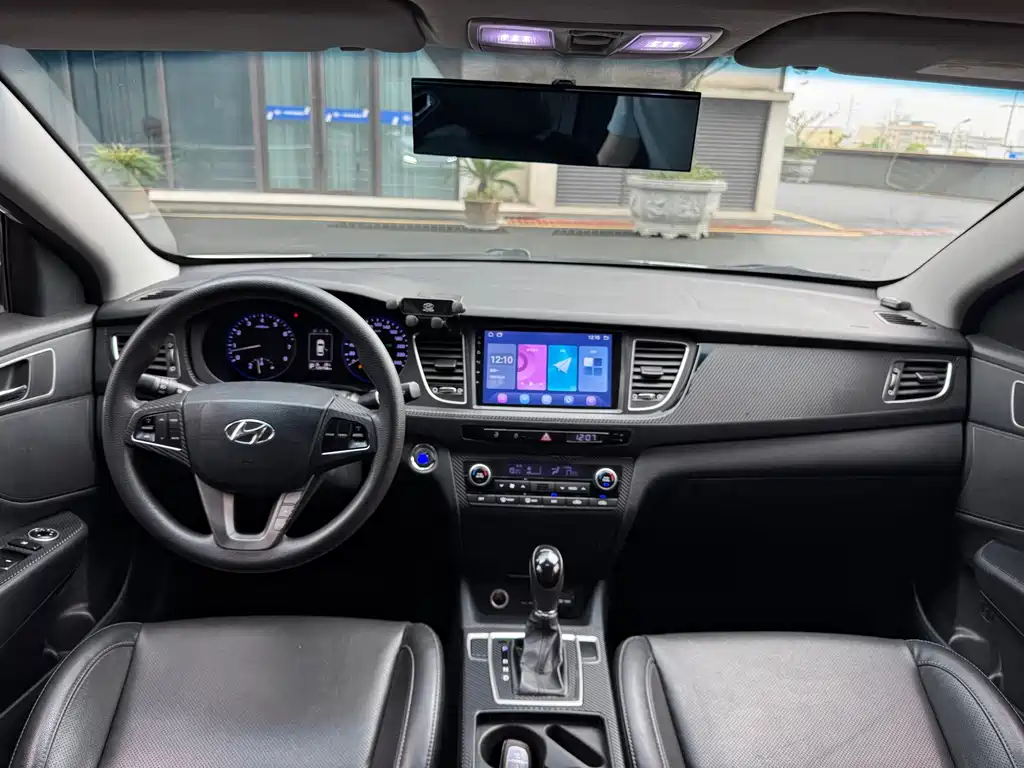 Hyundai Mistra — миниатюра 8