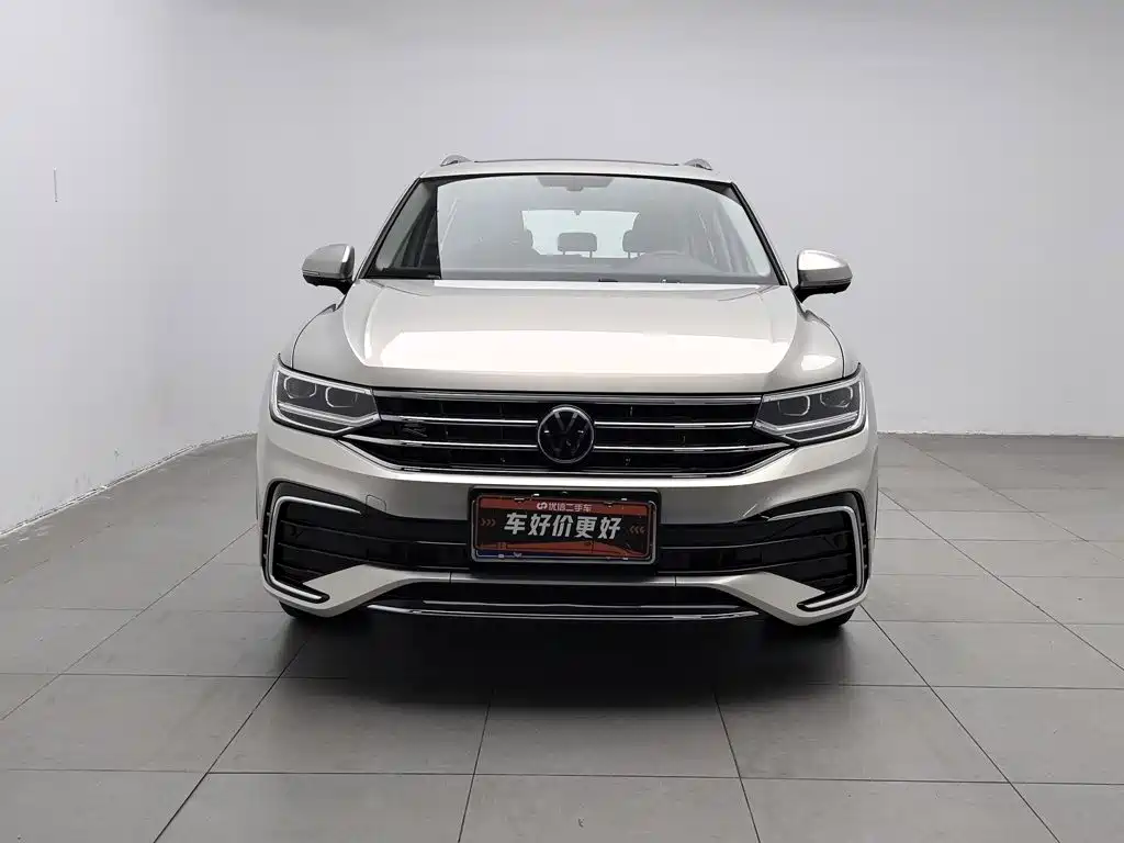 Volkswagen Tiguan L — миниатюра 3