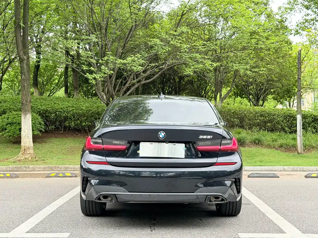 BMW 3 Series — миниатюра 6