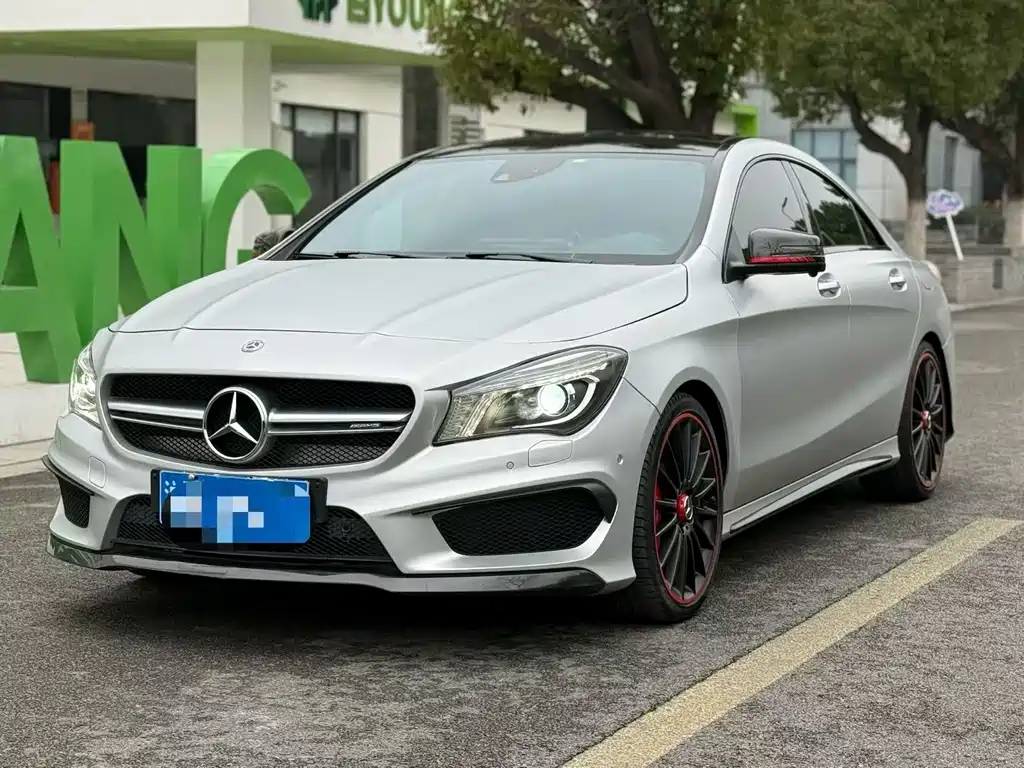 Mercedes-Benz CLA AMG 2015