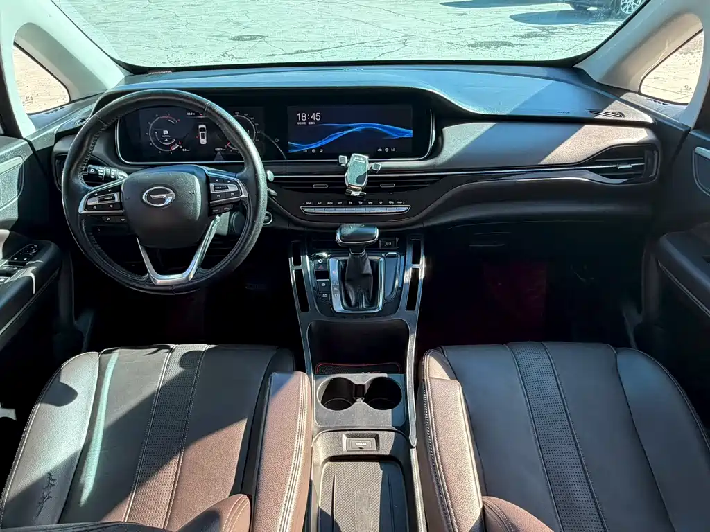GAC M6 2019 270T DCT Luxury （ мест） VI