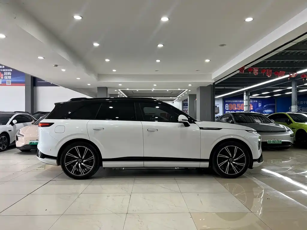 XPeng G9 — миниатюра 5