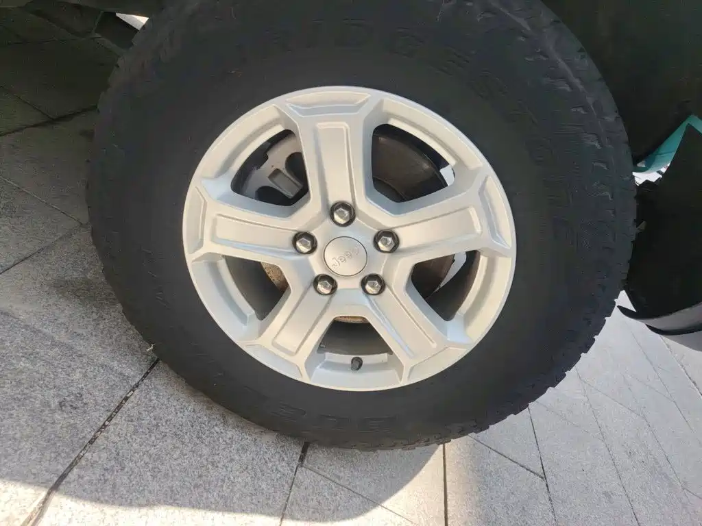 Jeep Wrangler — миниатюра 24