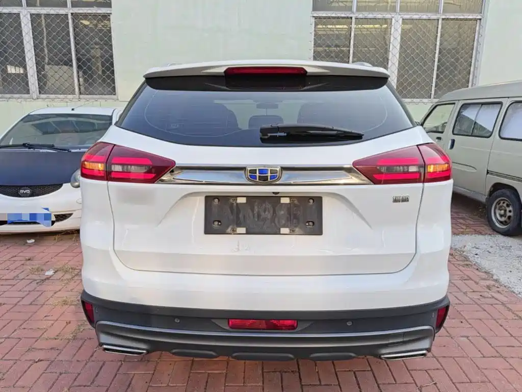 Geely Boyue — миниатюра 6