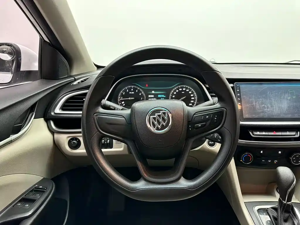 Buick Excelle — миниатюра 6
