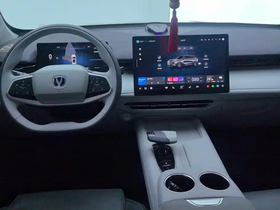 Changan UNI-Z — миниатюра 12