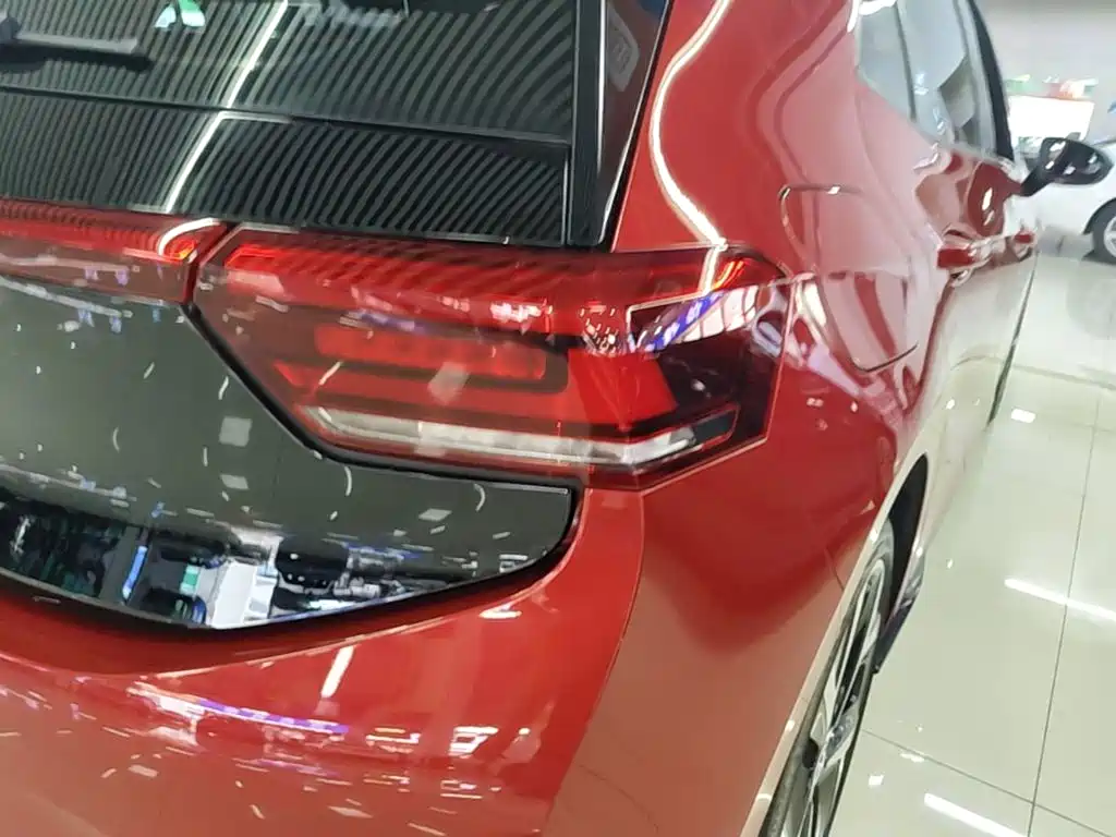 Volkswagen ID.3 — миниатюра 8