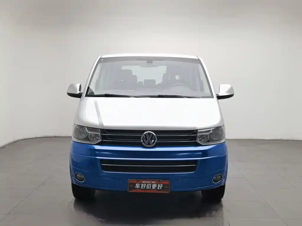 Volkswagen Multivan — миниатюра 3