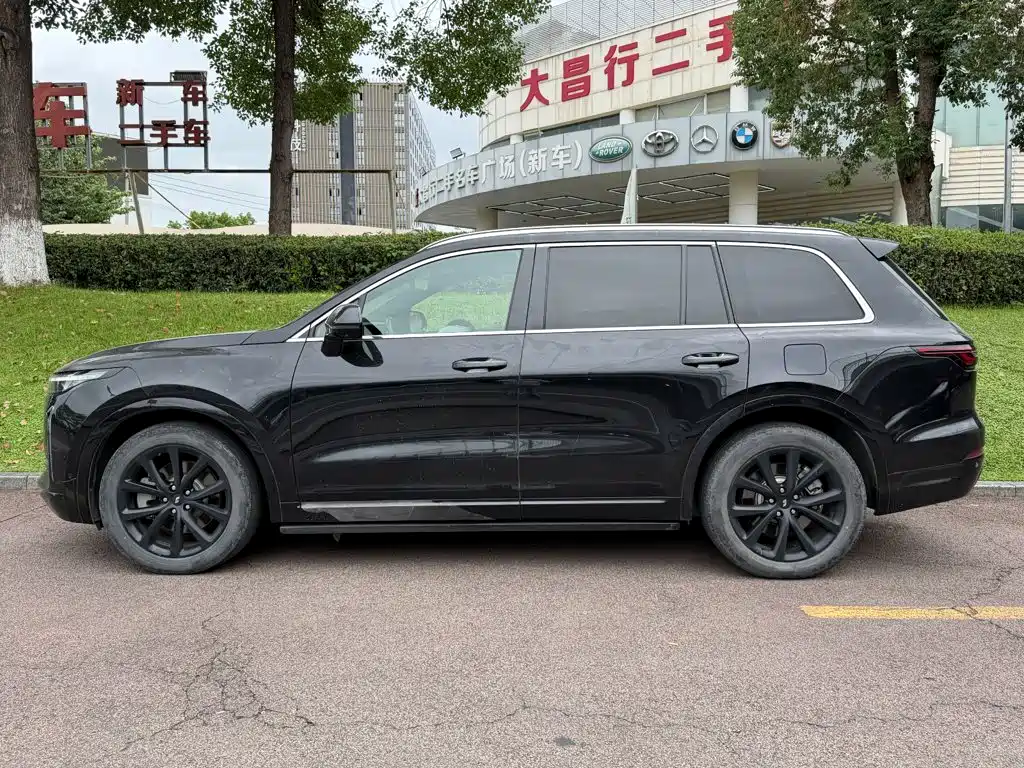 Li Auto Li ONE — миниатюра 3