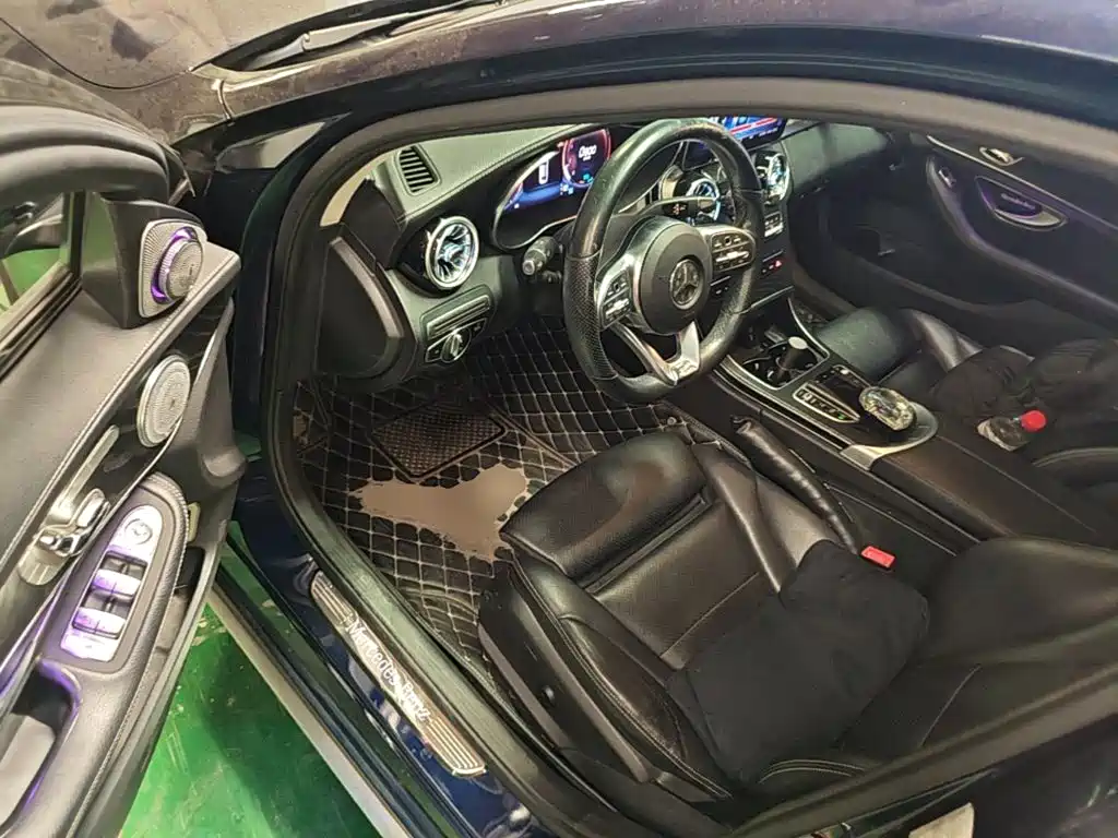 Mercedes-Benz C-Class — миниатюра 16