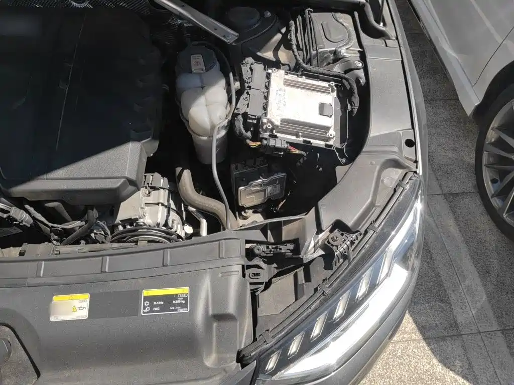 Audi A4L — миниатюра 20