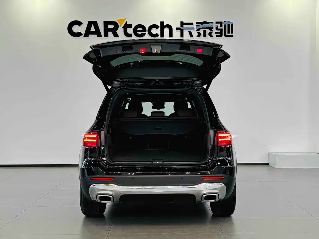 Mercedes-Benz GLB — миниатюра 7
