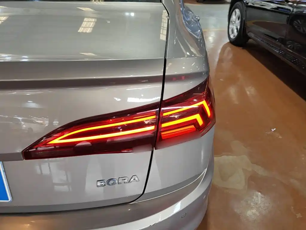 Volkswagen Bora 2019 1.5L AT Fashion