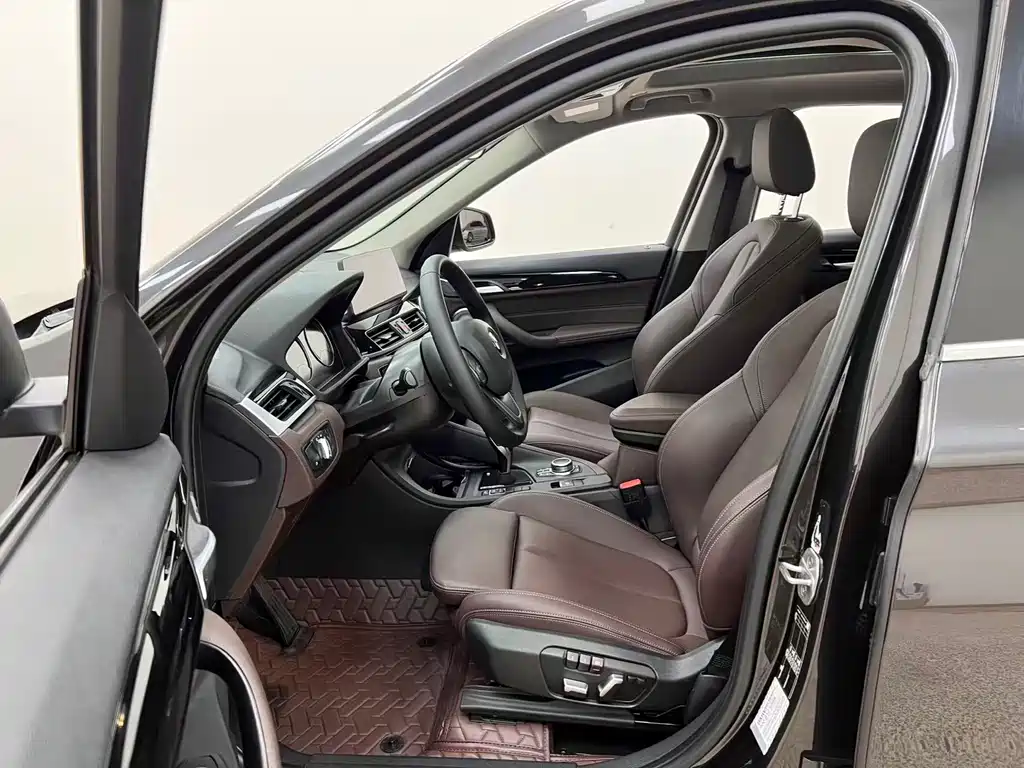BMW X1 — миниатюра 7