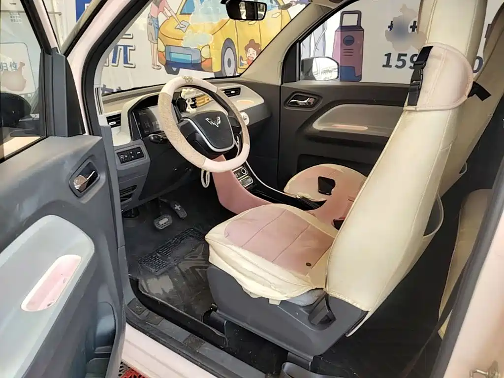 Wuling MINIEV — миниатюра 15