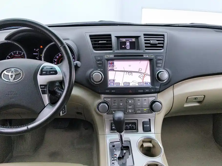 Toyota Highlander — миниатюра 13