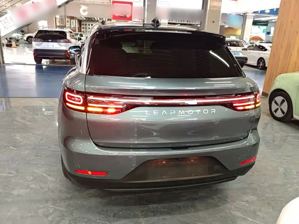 Leapmotor Leapmotor C11 — миниатюра 6