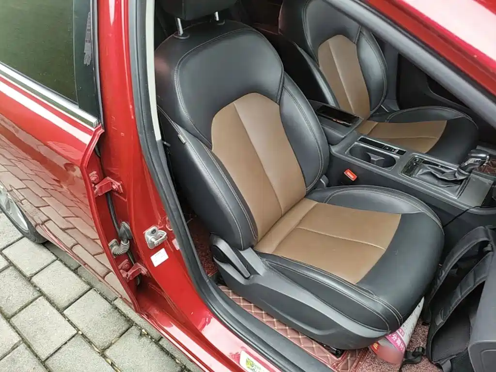 Roewe i6 Classic — миниатюра 25