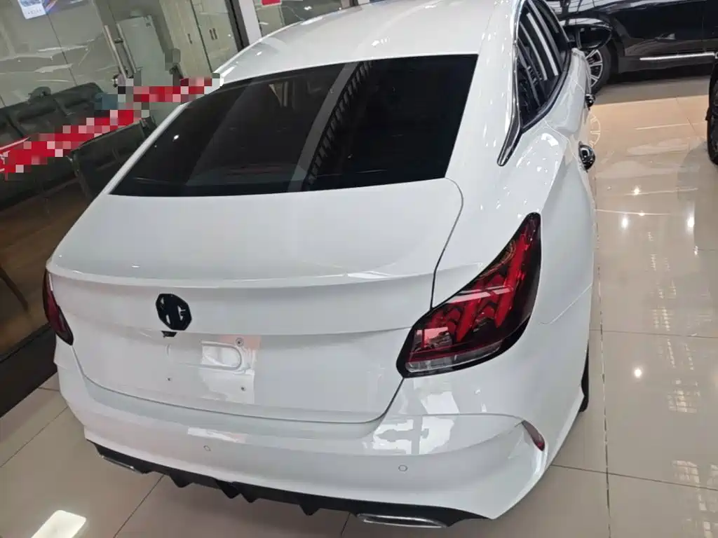 MG MG5 — миниатюра 6