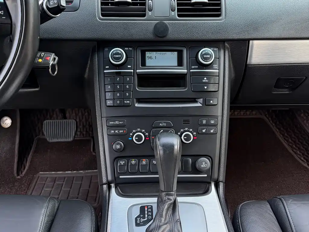 Volvo XC Classic — миниатюра 20