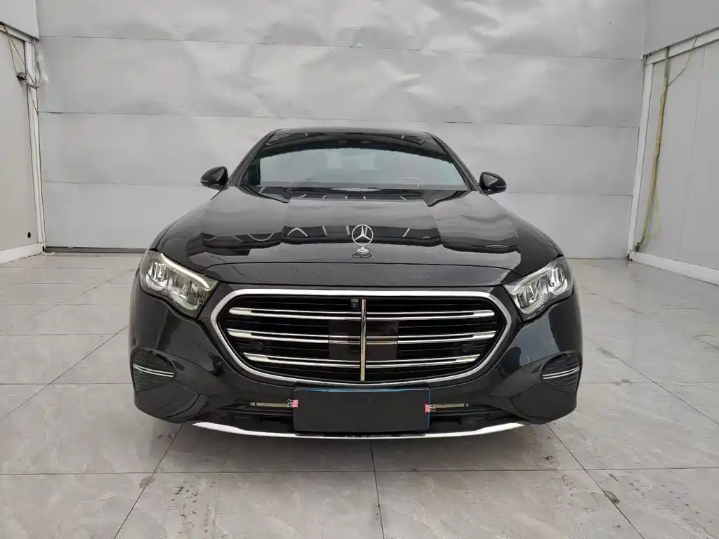 Mercedes-Benz E-Class E 2024 E 300 L Fashion