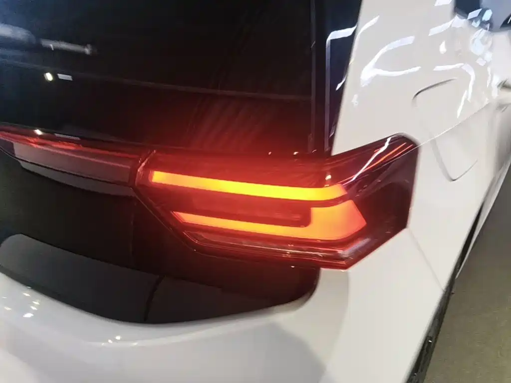 Volkswagen ID.3 — миниатюра 8