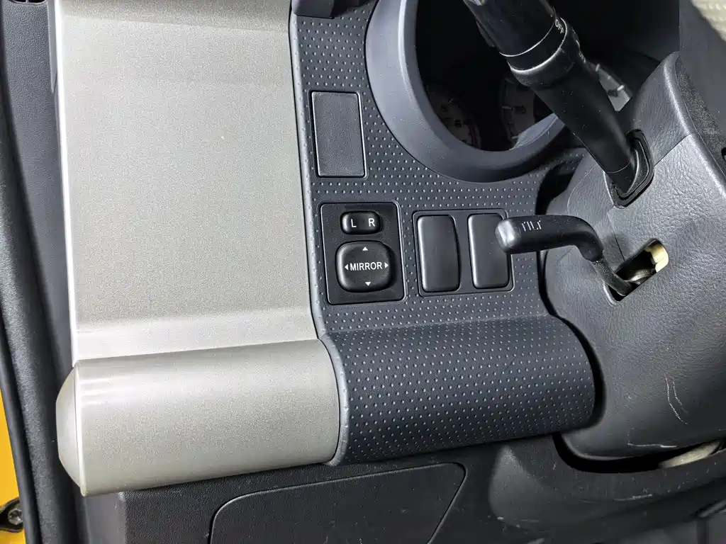 Toyota FJ Cruiser — миниатюра 17