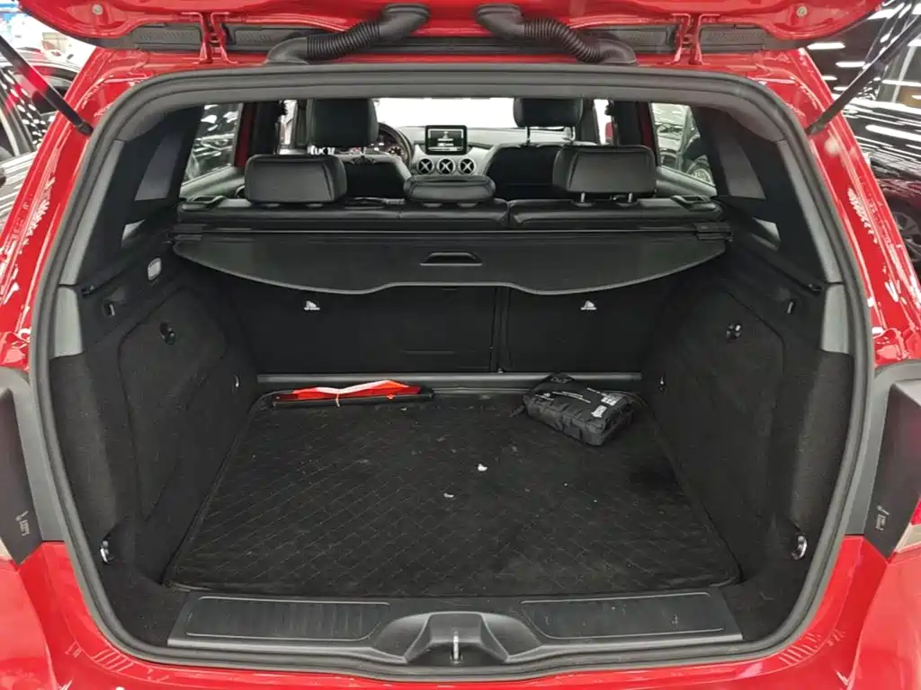 Mercedes-Benz B-Class — миниатюра 19